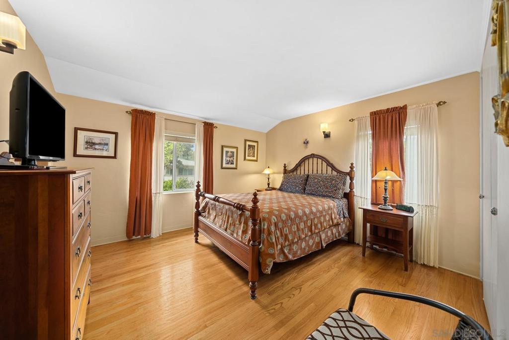 9166 San Juan Pl