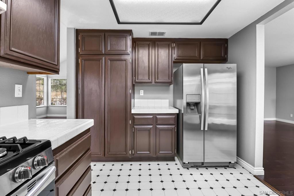 39884 N General Kearny Rd