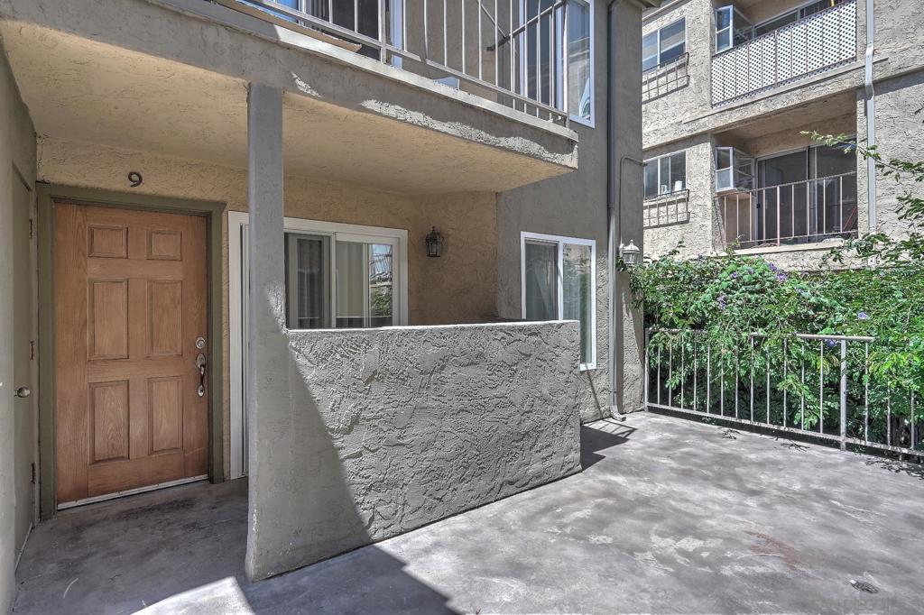 4222 Menlo Ave. 9