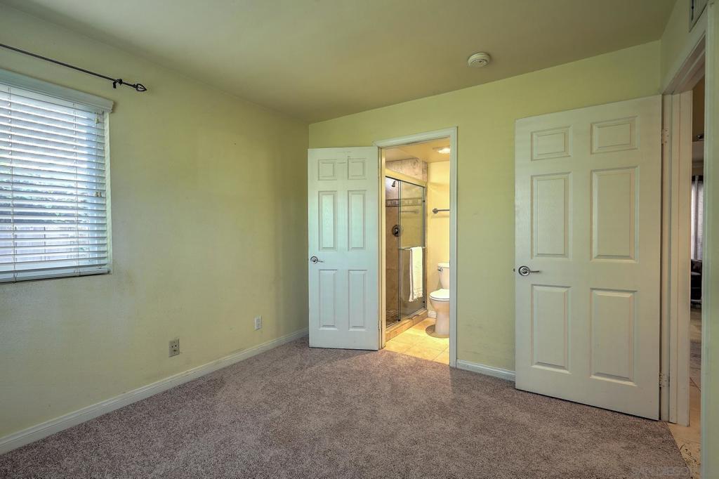 4222 Menlo Ave. 9