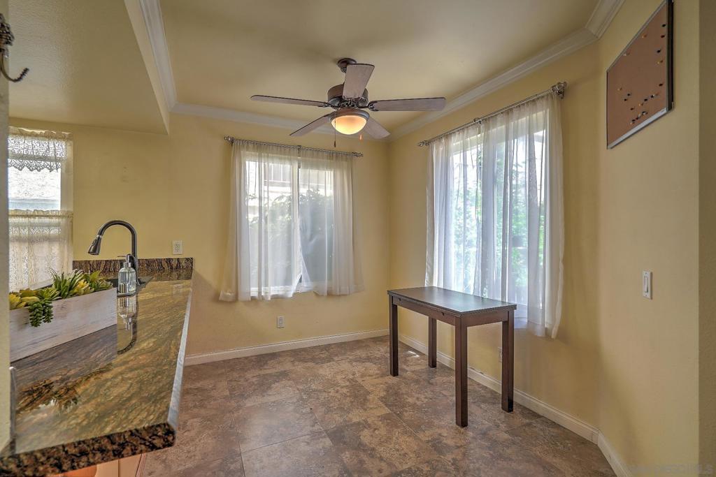 4222 Menlo Ave. 9