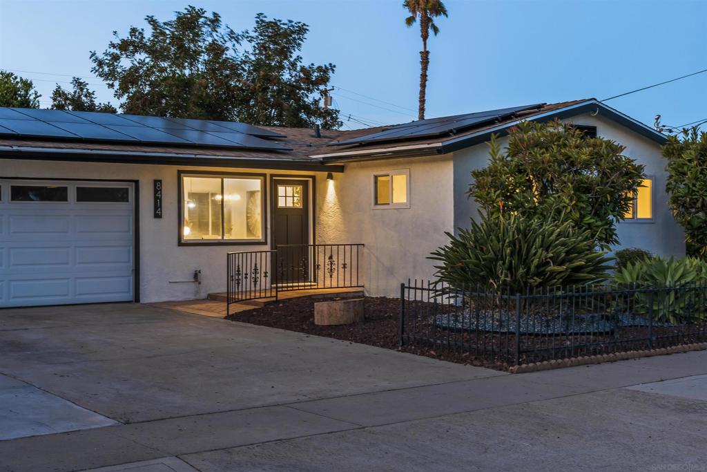 8414 San Carlos Dr.