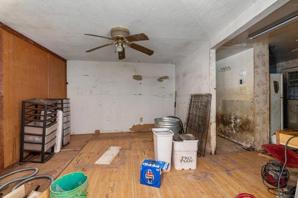 1558 Campo Truck Trl