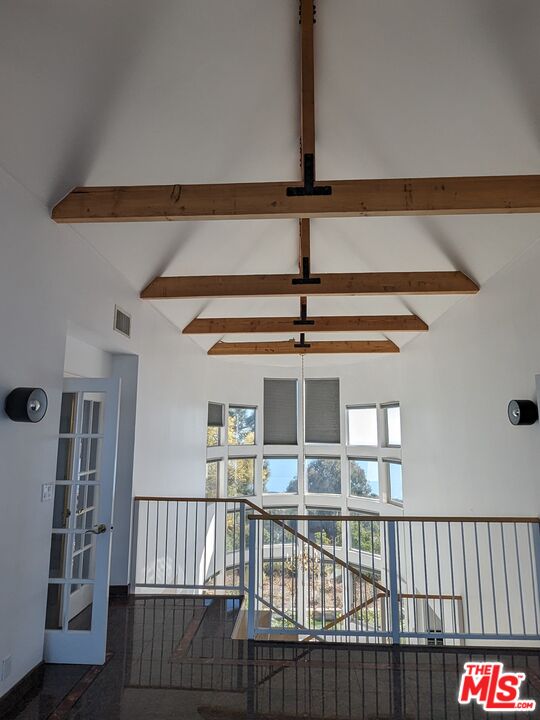 23224 Saddle Peak Rd