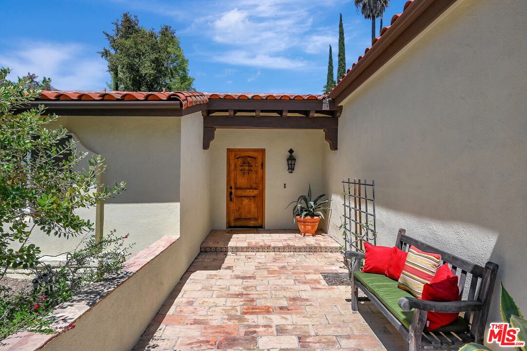 21217 Bellini Dr