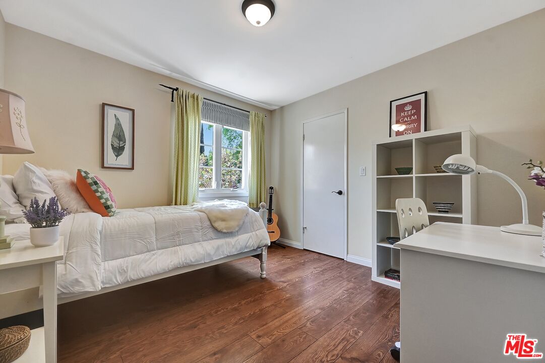 21217 Bellini Dr