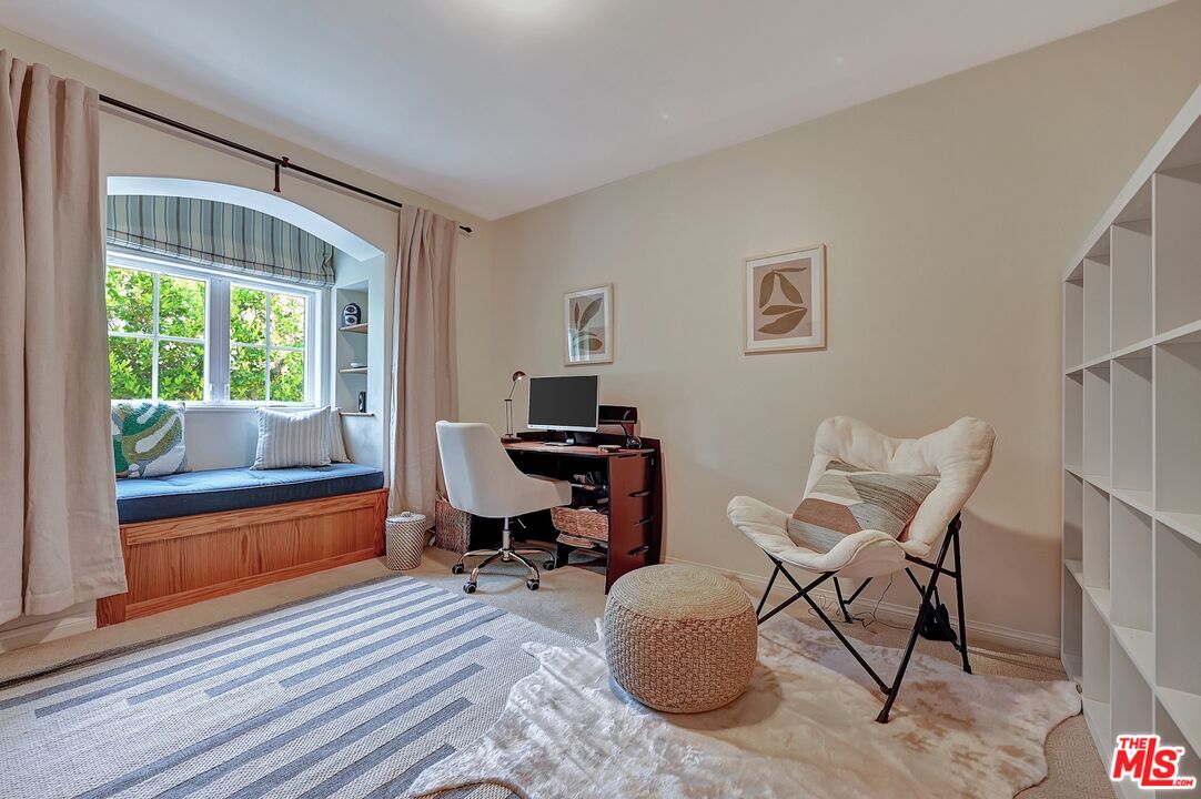 21217 Bellini Dr