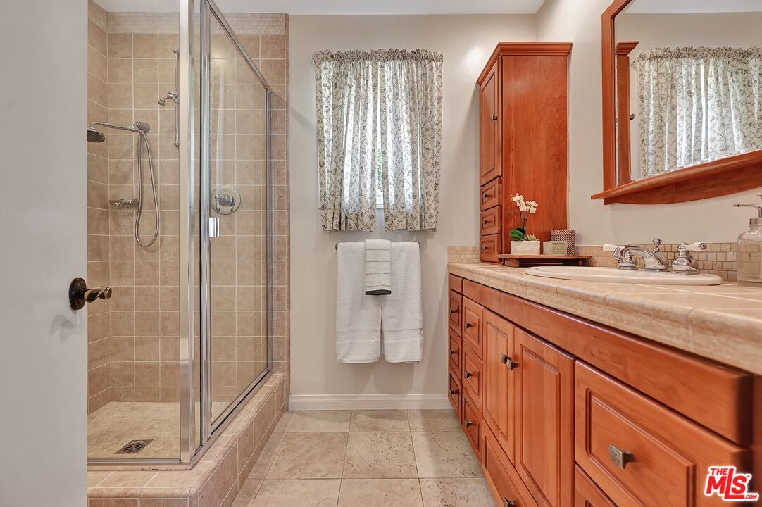 21217 Bellini Dr