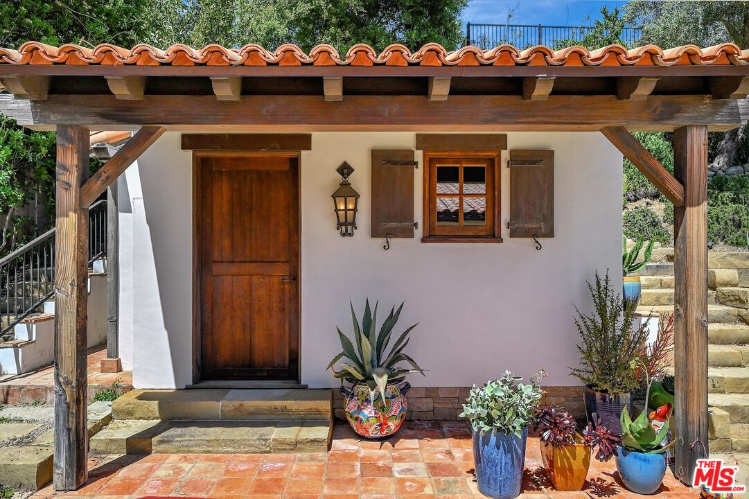 21217 Bellini Dr