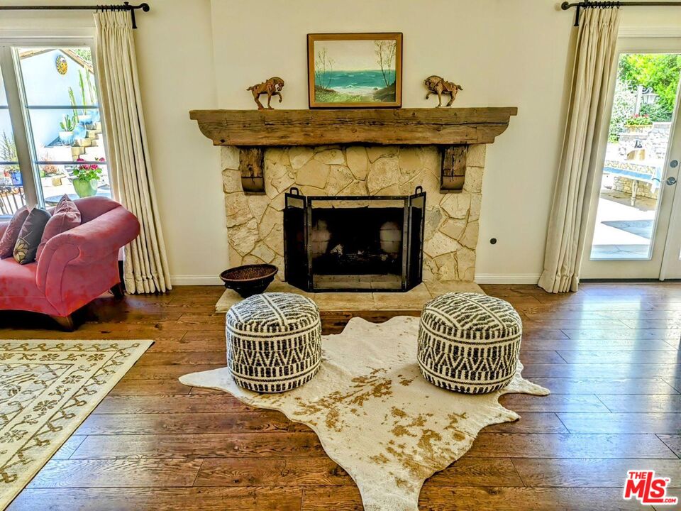 21217 Bellini Dr