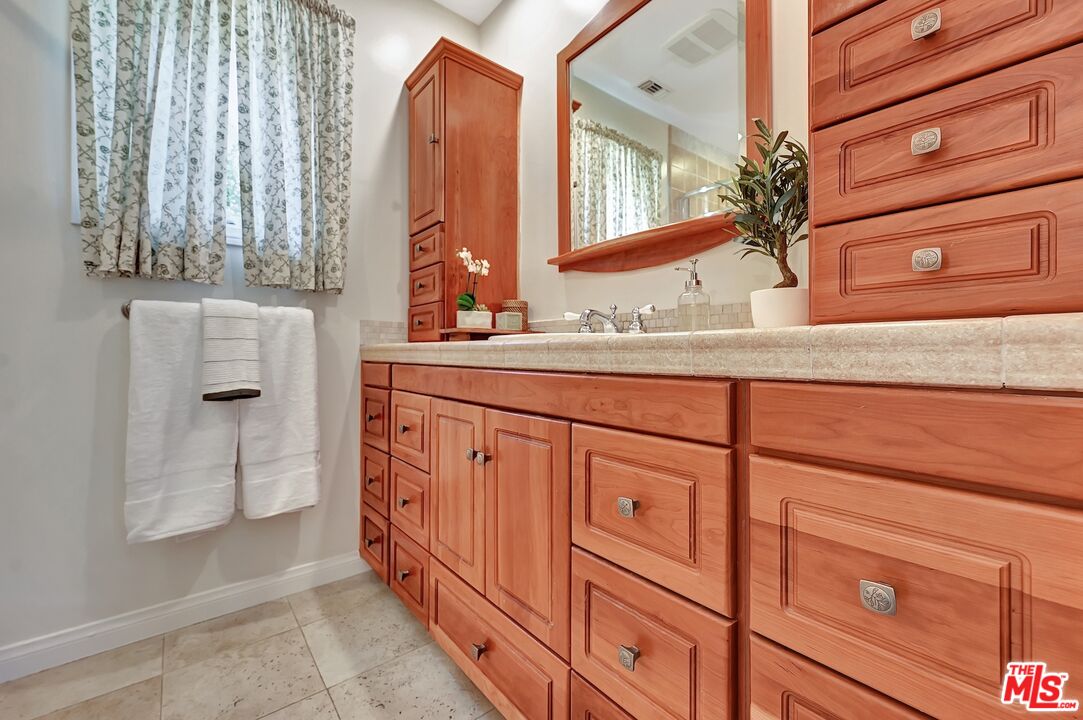 21217 Bellini Dr