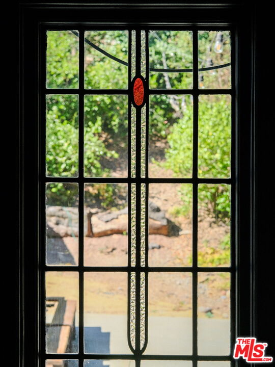 1397 Old Topanga Canyon Rd