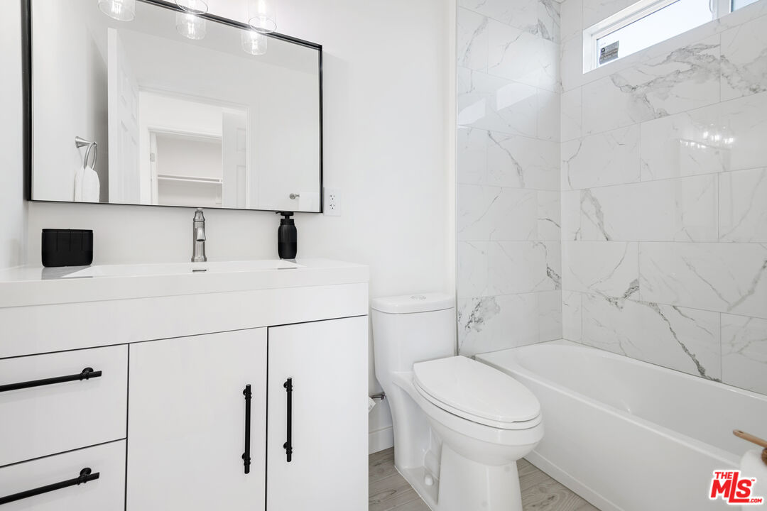 22310 Osage Ct