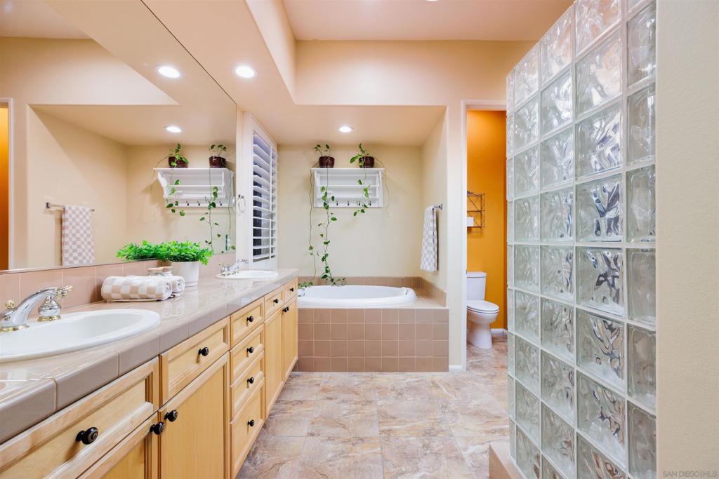 74082 Chinook Circle