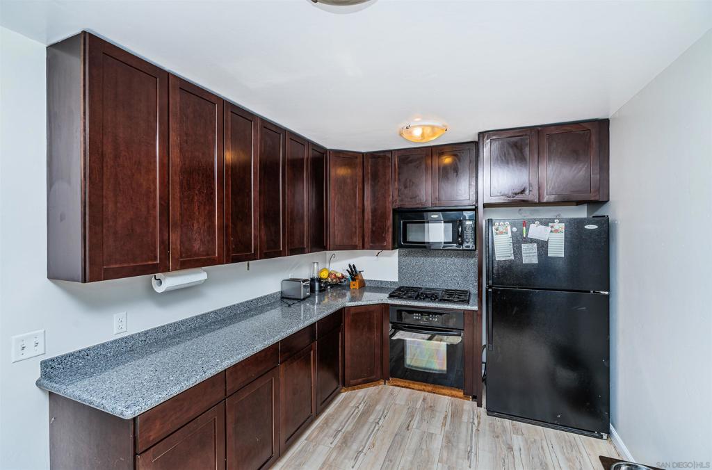 1552 Mary Lou St.