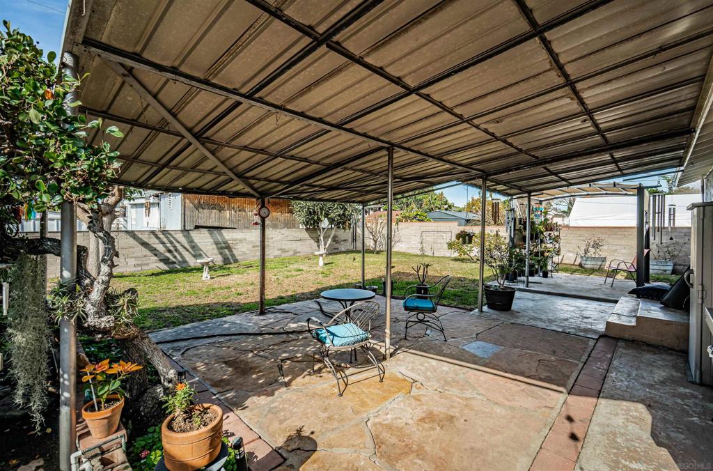 1552 Mary Lou St.