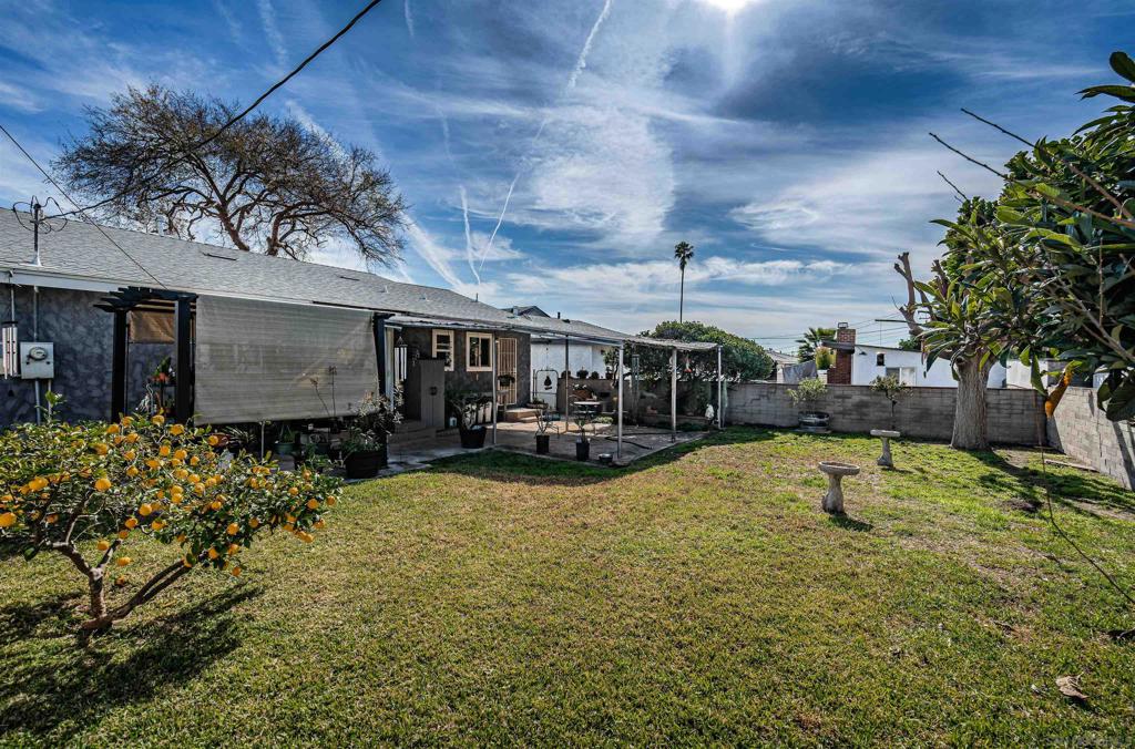 1552 Mary Lou St.