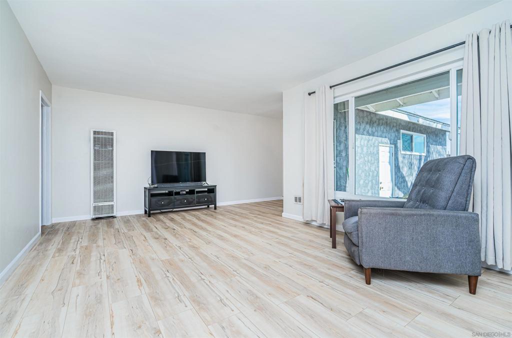 1552 Mary Lou St.