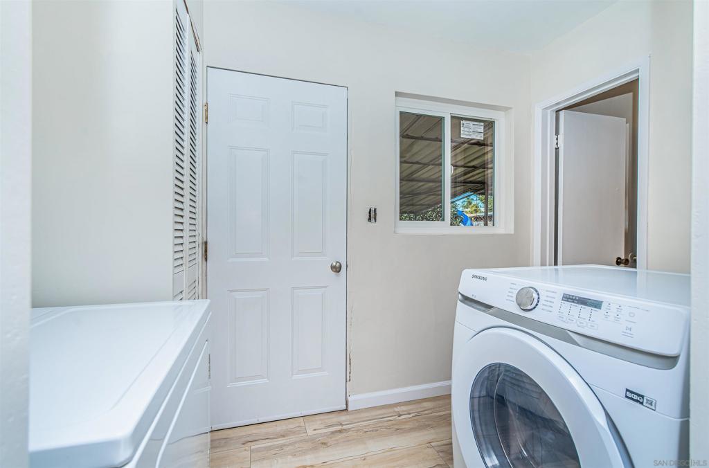 1552 Mary Lou St.