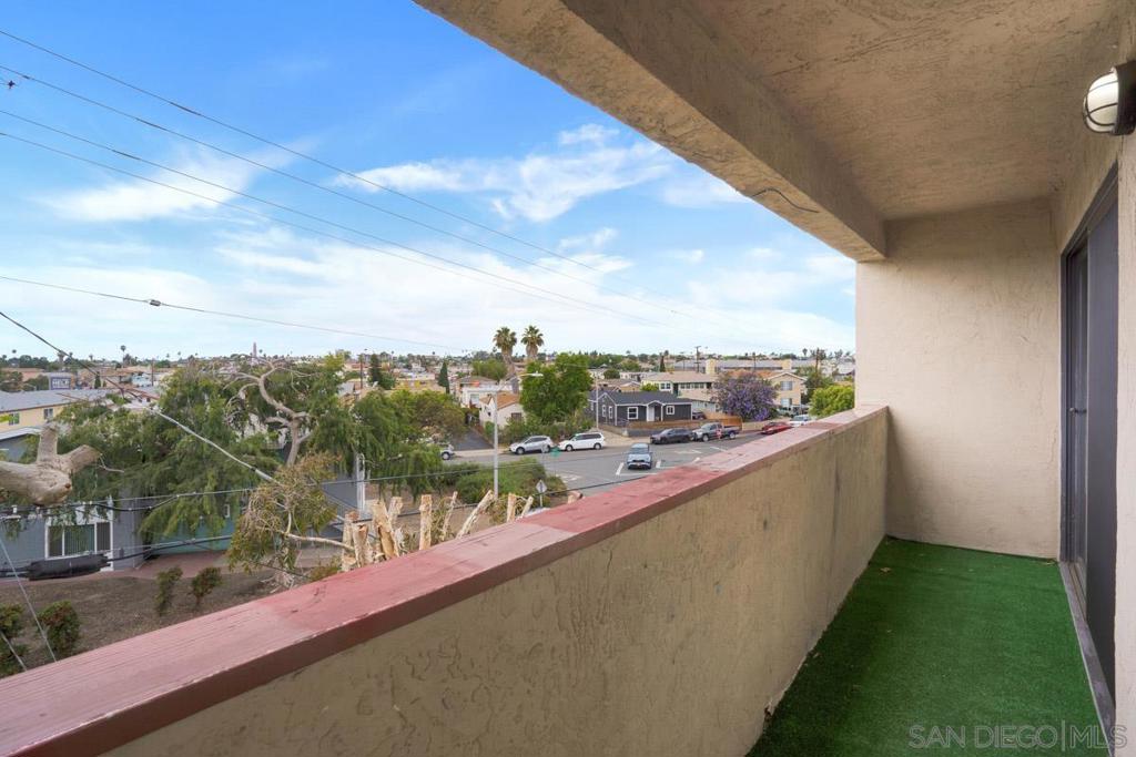 4041 Oakcrest Dr 401