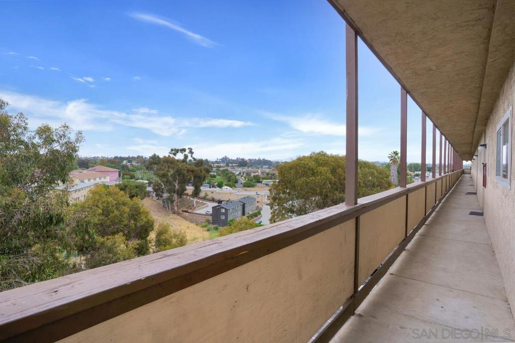 4041 Oakcrest Dr 401