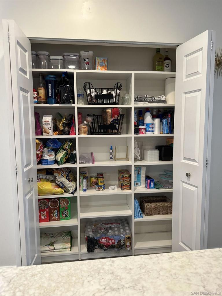 8057 La Mesa Blvd 201