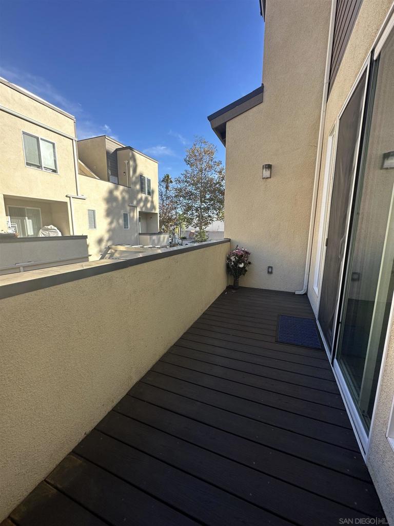 8057 La Mesa Blvd 201