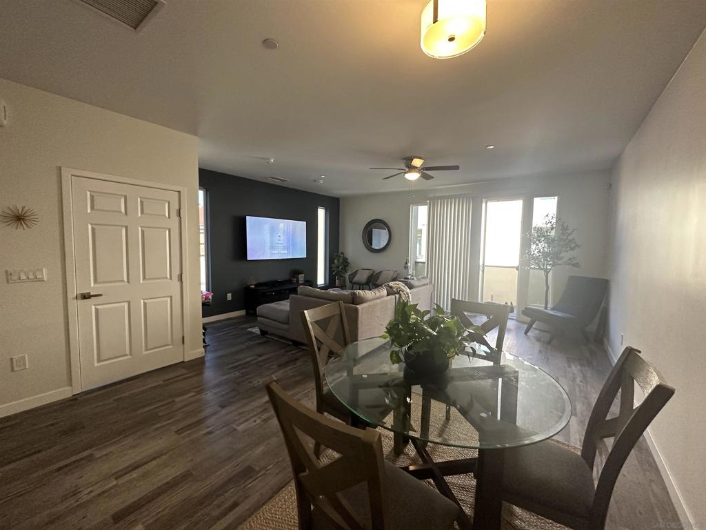 8057 La Mesa Blvd 201