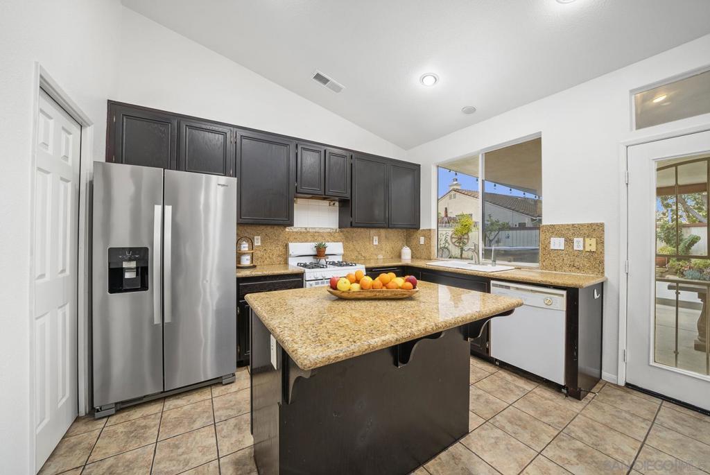 5001 Avocado Park Way