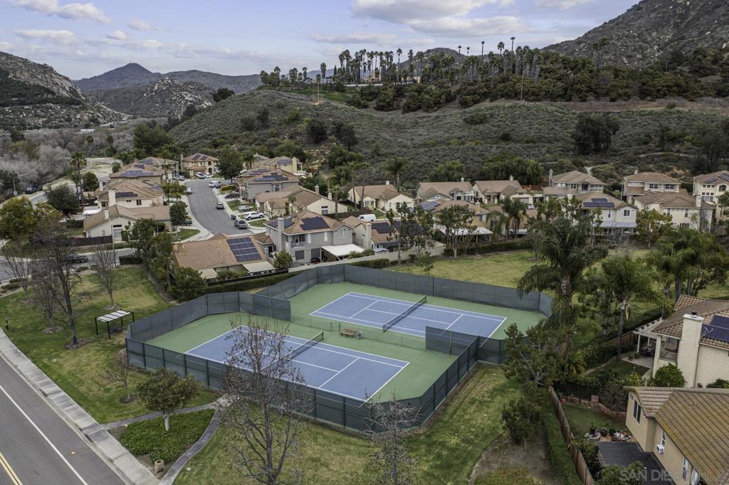 5001 Avocado Park Way