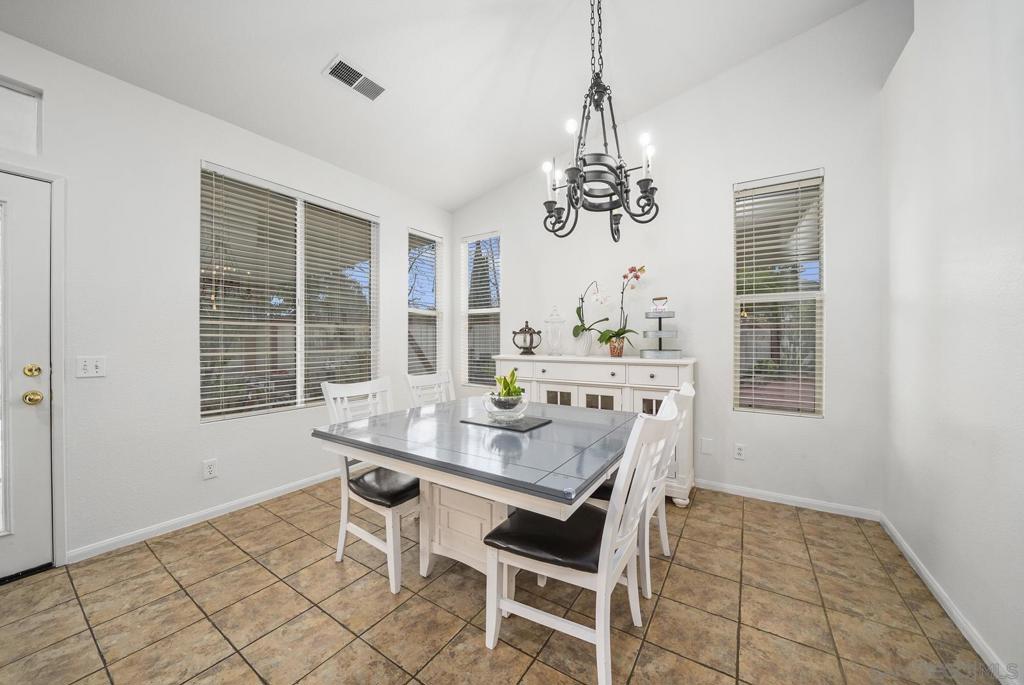 5001 Avocado Park Way