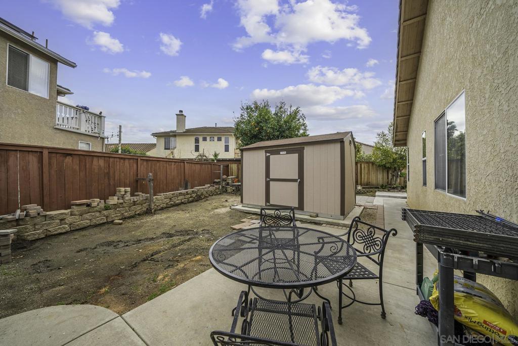 5001 Avocado Park Way