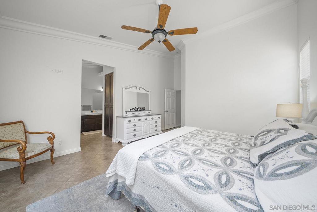 5001 Avocado Park Way