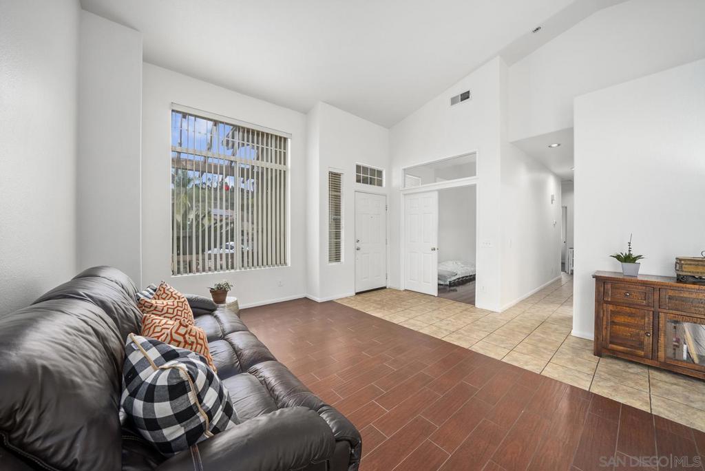 5001 Avocado Park Way