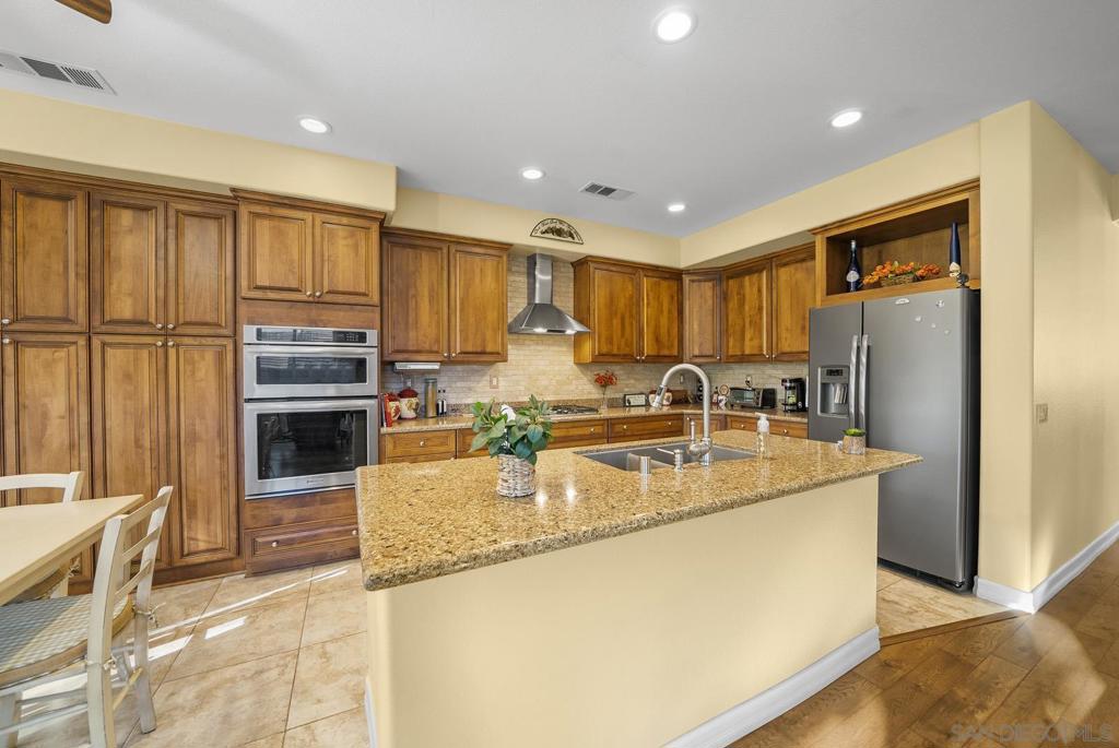 41453 Temeku Dr.