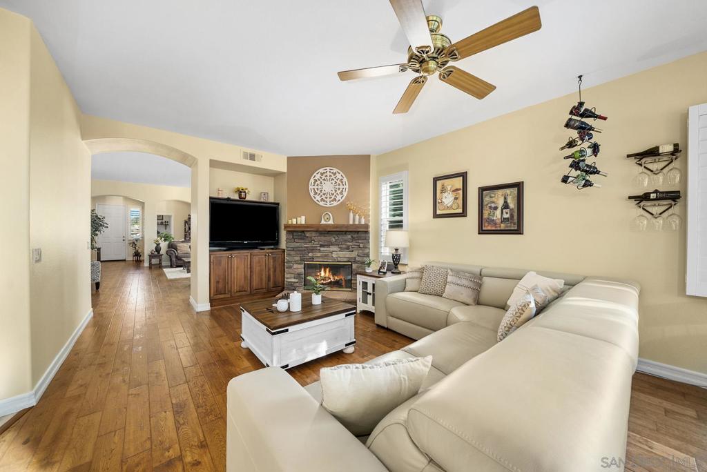 41453 Temeku Dr.