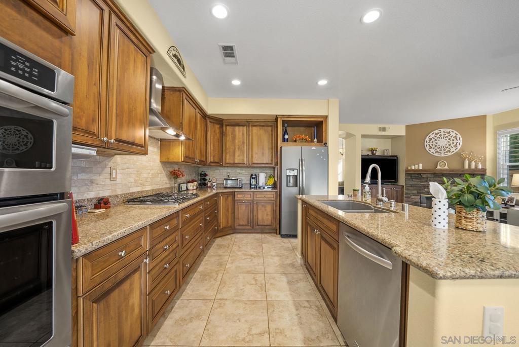 41453 Temeku Dr.