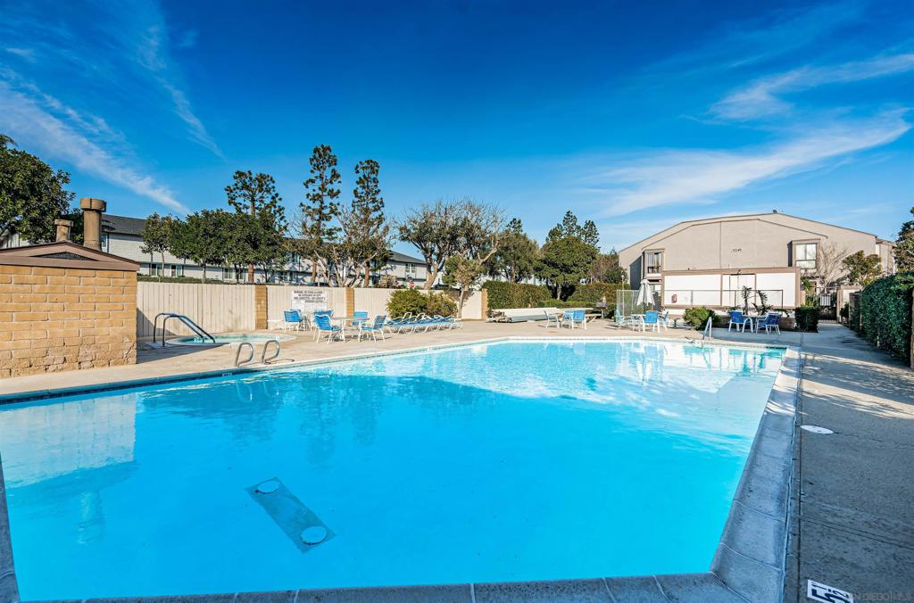 9169 Village Glen Dr 162