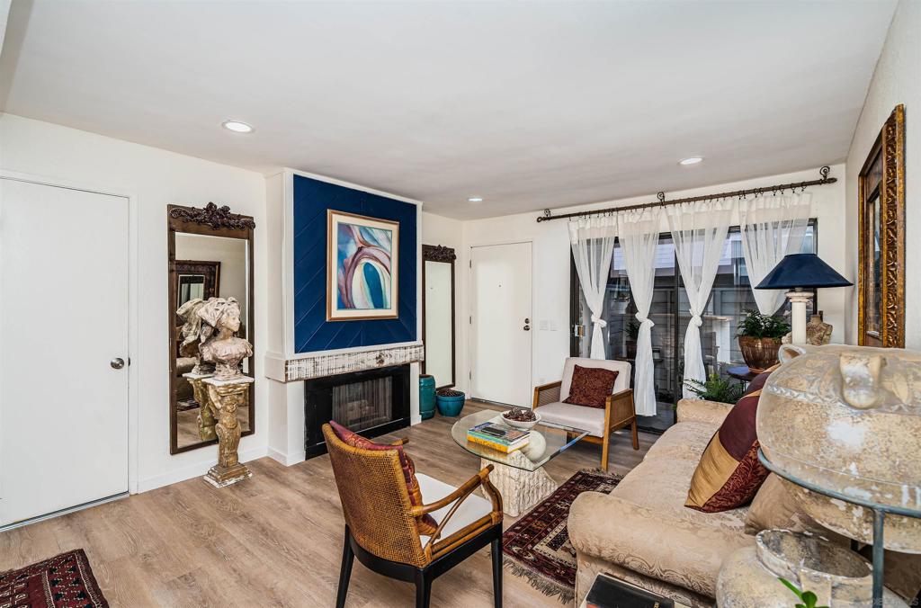 9169 Village Glen Dr 162