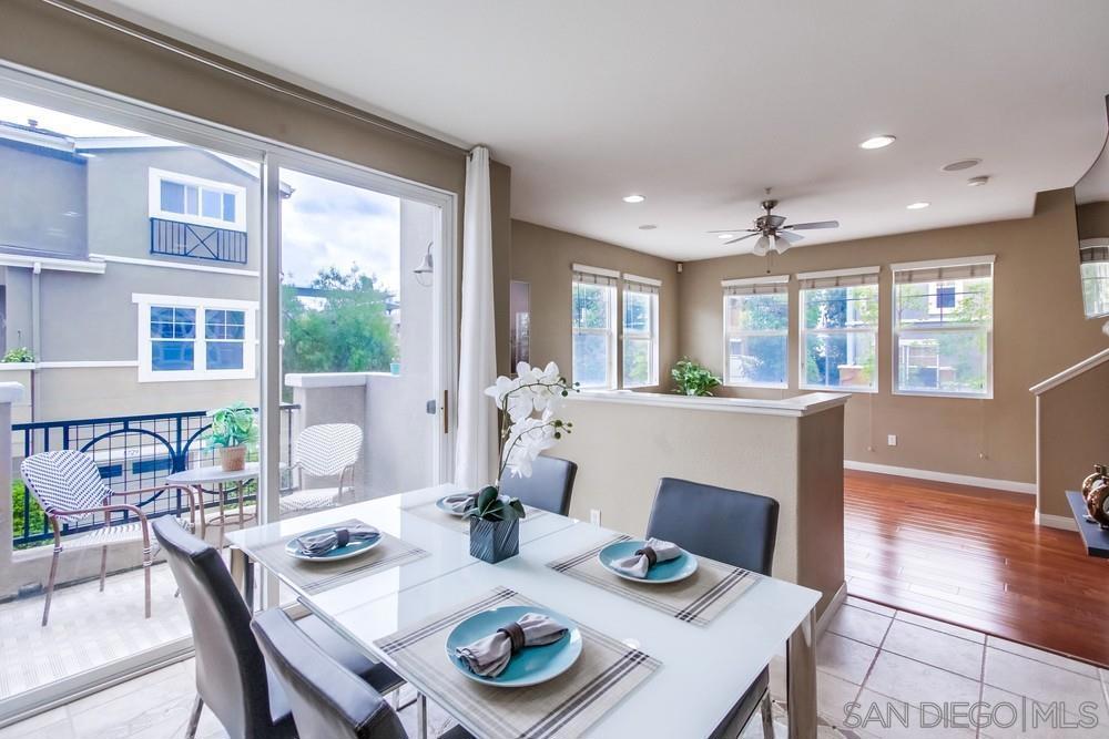 8728 Esplanade Park Ln