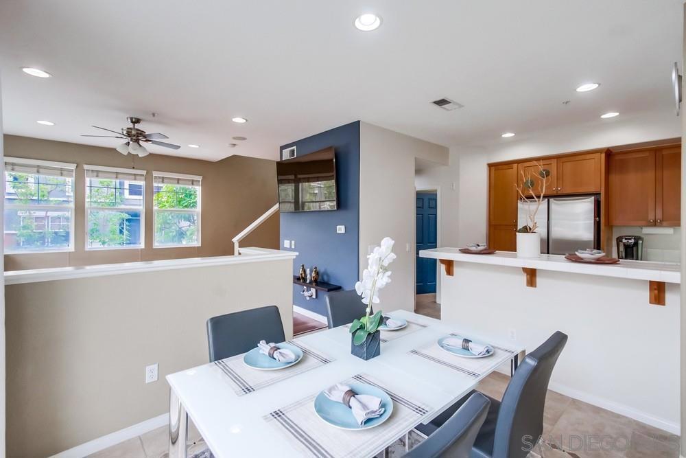 8728 Esplanade Park Ln