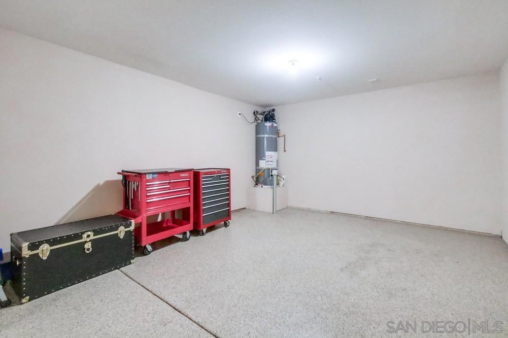 8728 Esplanade Park Ln