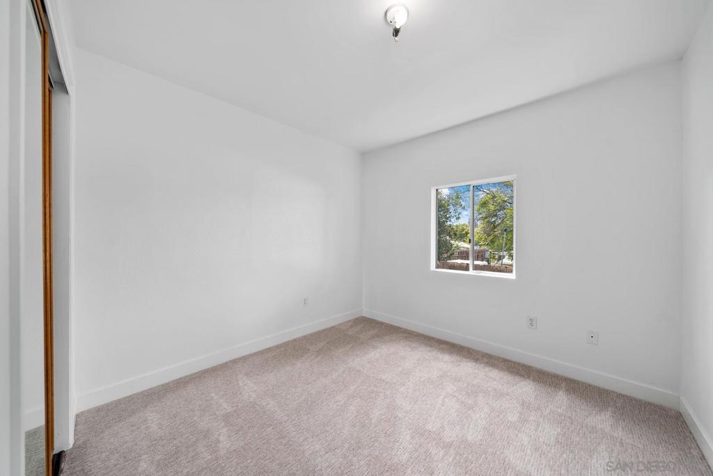 9627 1/2 Los Coches Rd