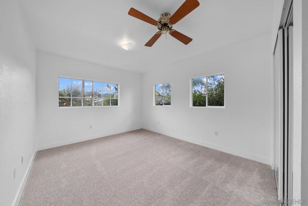 9627 1/2 Los Coches Rd