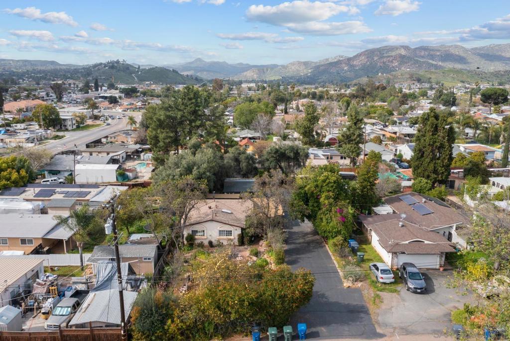 9627 1/2 Los Coches Rd