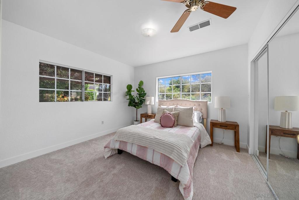 9627 1/2 Los Coches Rd