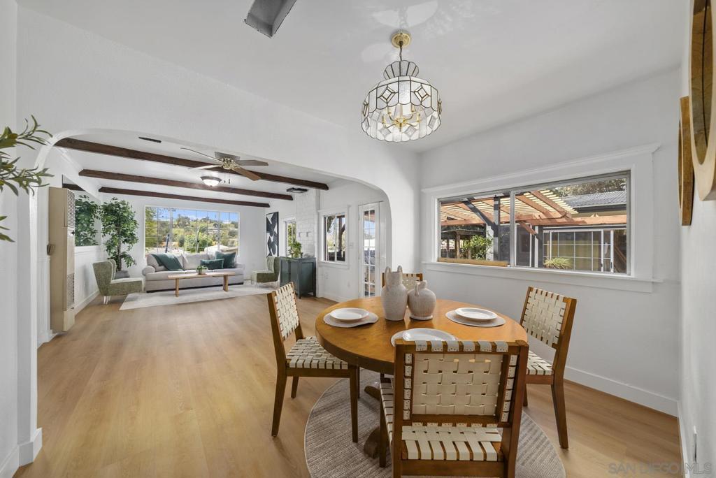 9627 1/2 Los Coches Rd