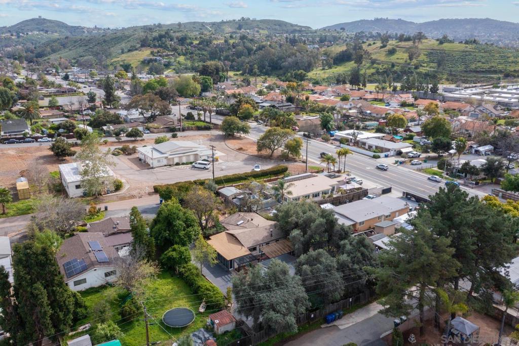 9627 1/2 Los Coches Rd