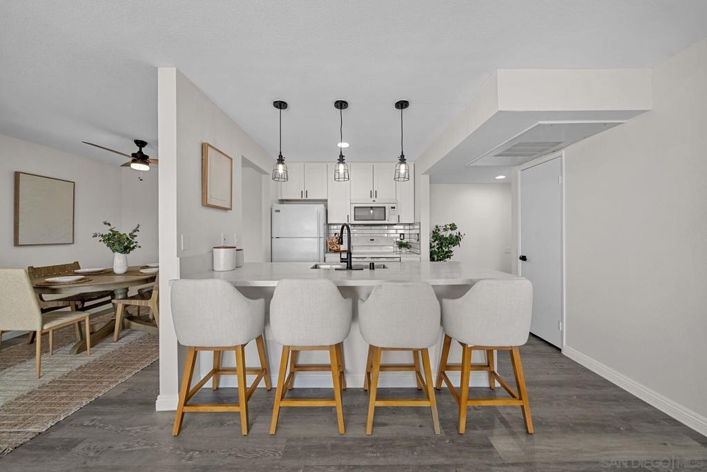 31940 Del Cielo Este D5