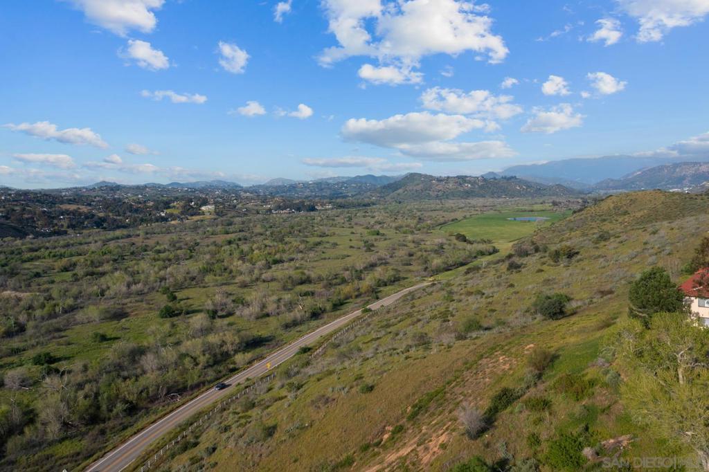 31940 Del Cielo Este D5